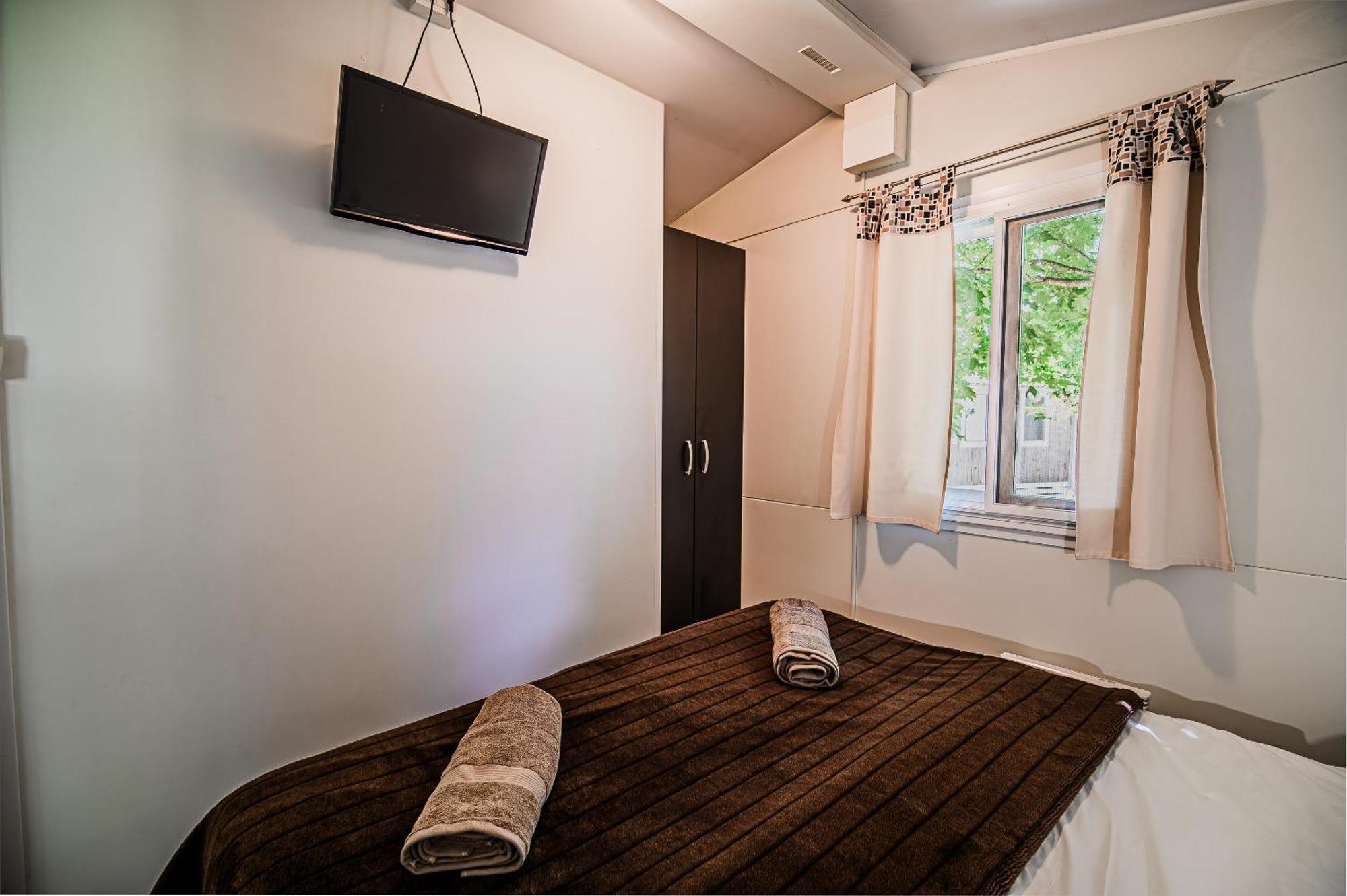 Lake View Mobile Homes With Thermal Riviera Tickets In Terme Catez Catez ob Savi Extérieur photo
