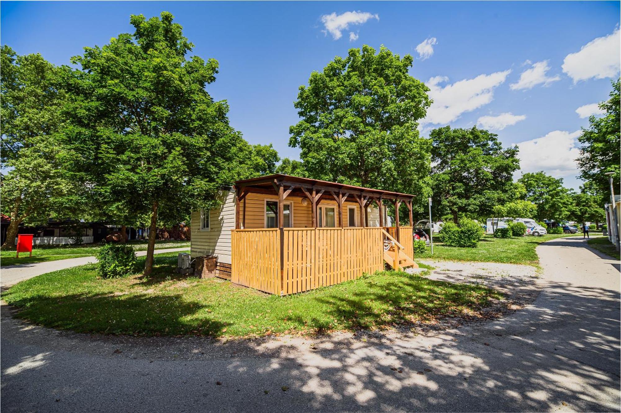 Lake View Mobile Homes With Thermal Riviera Tickets In Terme Catez Catez ob Savi Chambre photo